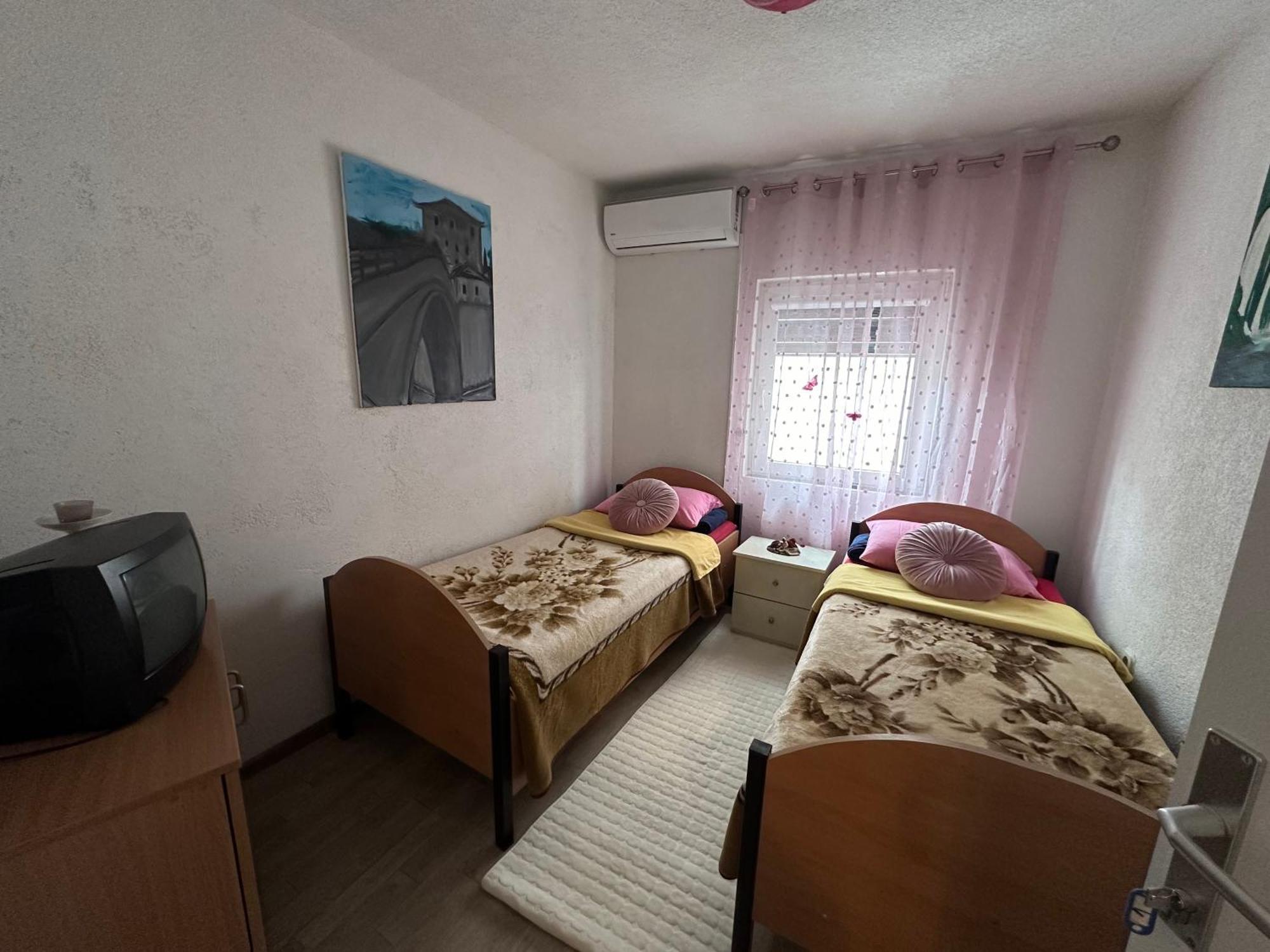Hostel Backpackers Мостар Екстер'єр фото
