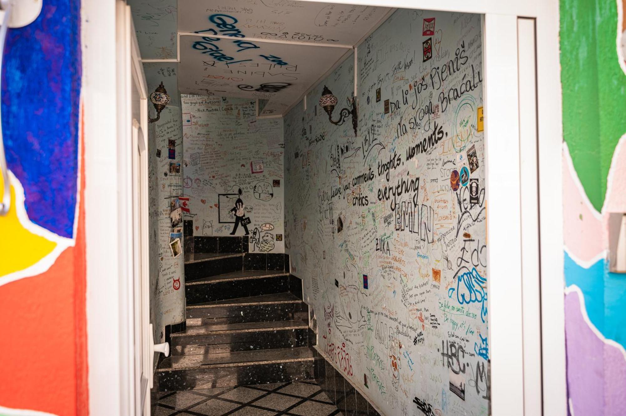 Hostel Backpackers Мостар Екстер'єр фото